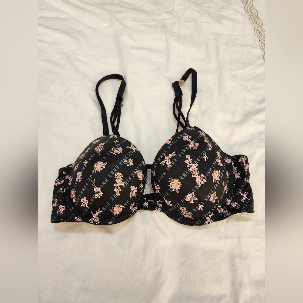 Vs pink push Up bra